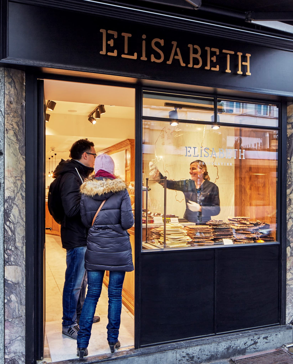Elisabeth • Av. Louise