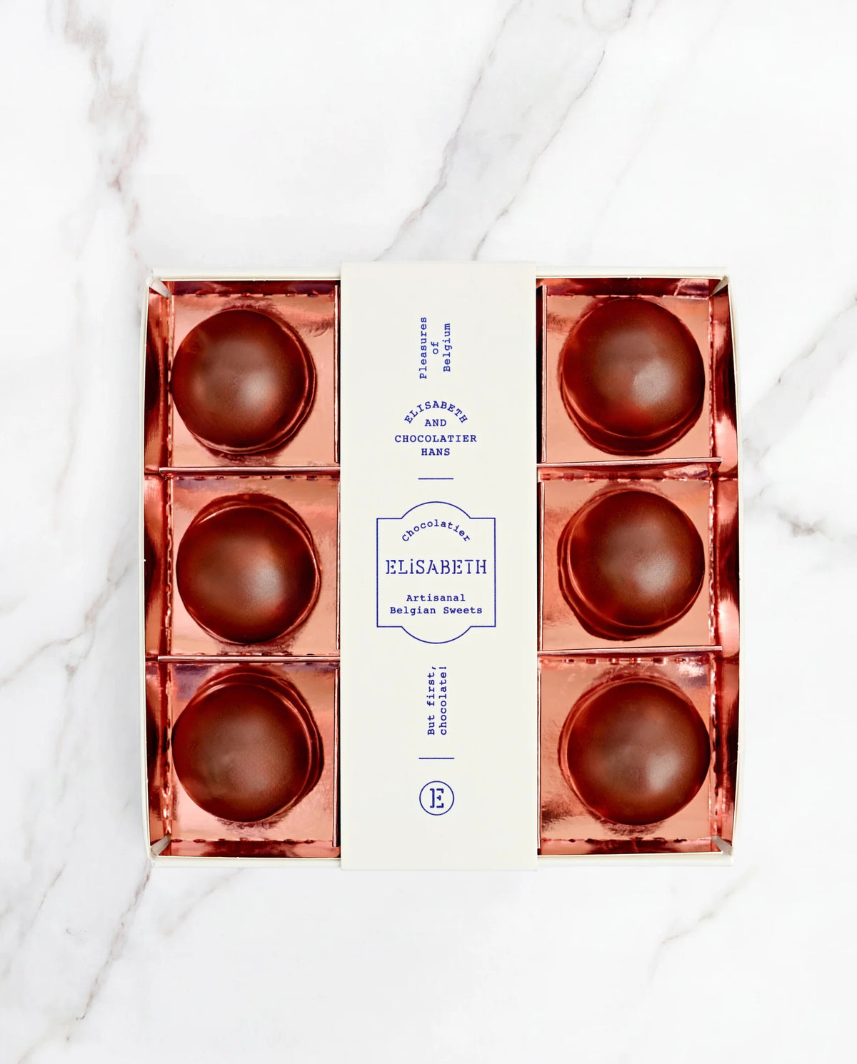 Artisanale mini-melocakes met donkere chocolade